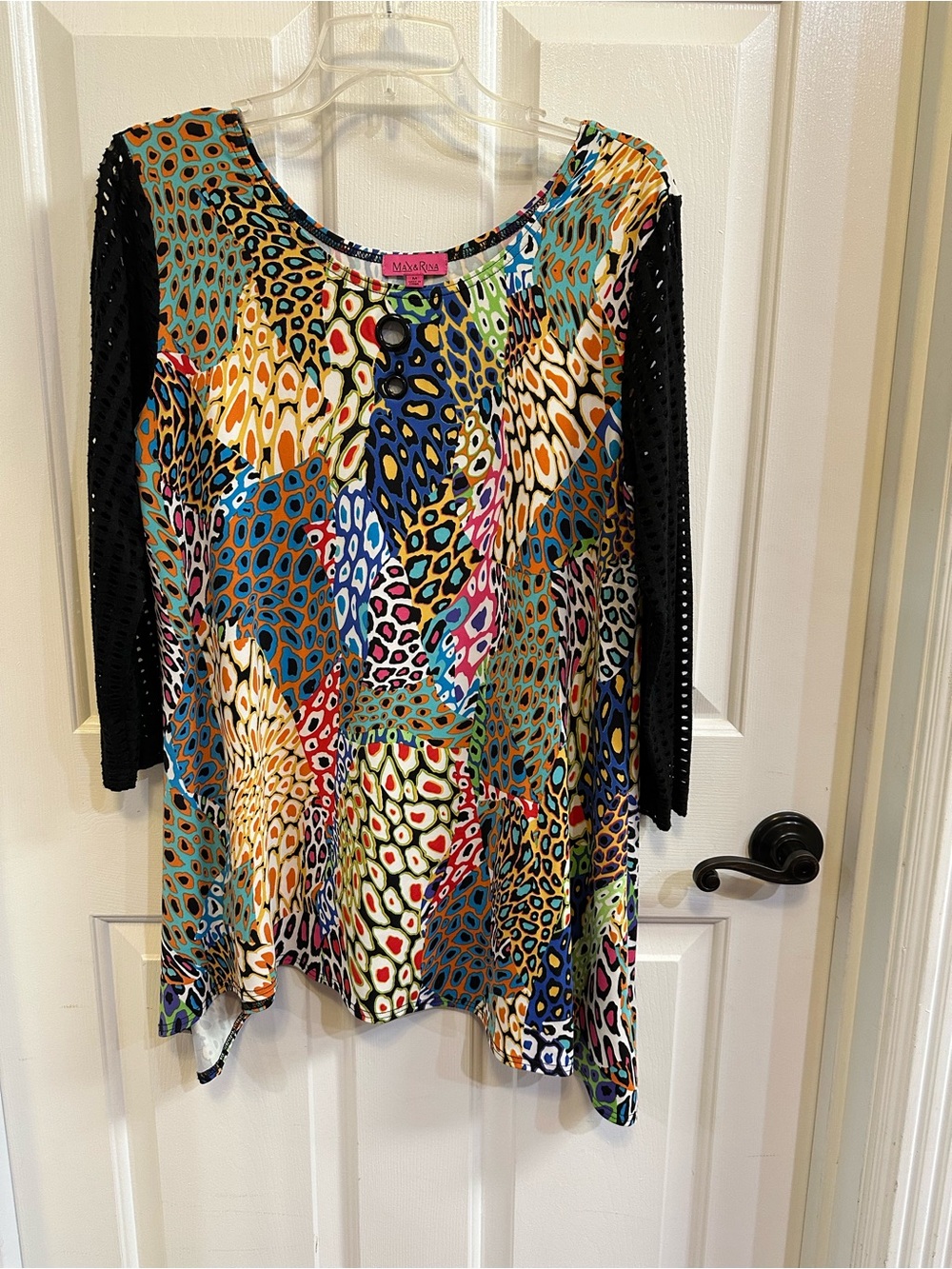 Max & Rina Vibrant Multicolor Animal Print Knit Top
